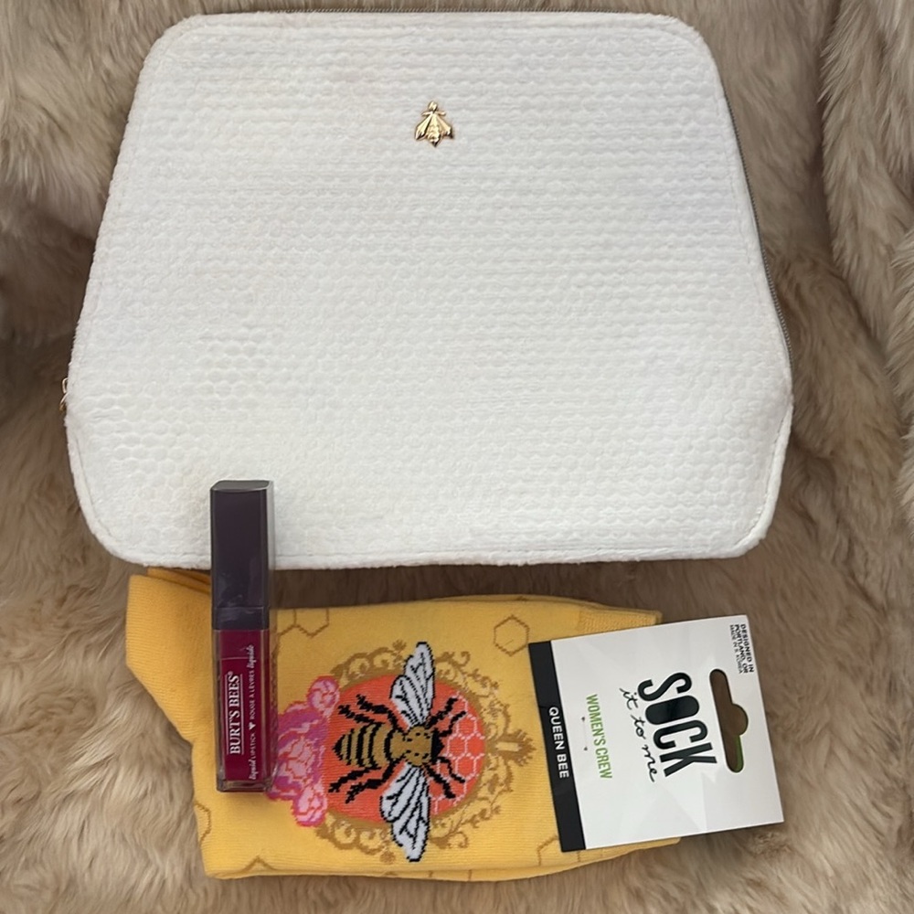 Guerlain Paris Cosmetic Bag Bundle NWT